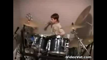 Удивително 10 Годишно Момче Барабанист