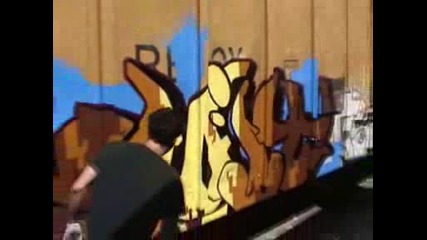 (sample)graffiti Is Dead