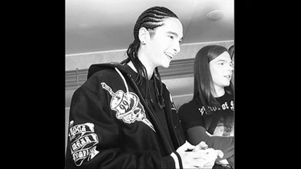 Tom Kaulitz dark side of the sun 