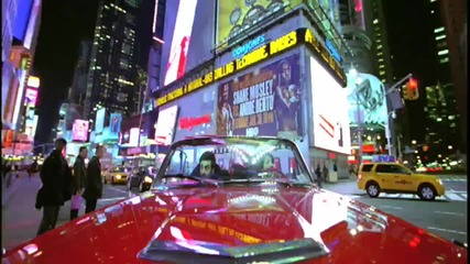 Anjaana Anjaani - Theatrical Trailer 