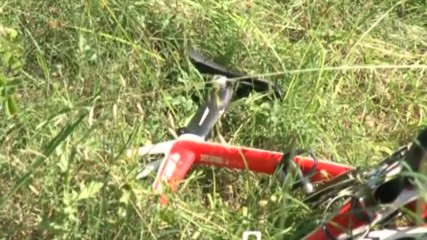 От местопрестъплението: Смачканият велосипед на Хейдън край пътя