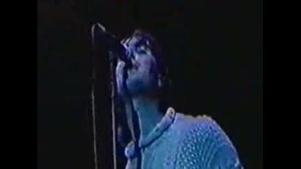 Oasis - Champagne Supernova 