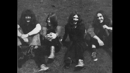 Black Sabbath - Hole In The Sky