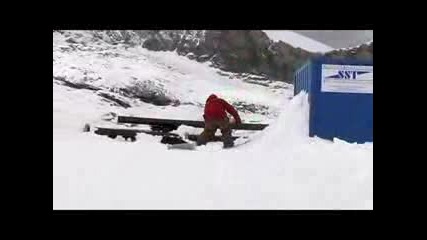 In Love Snowboard Trailer