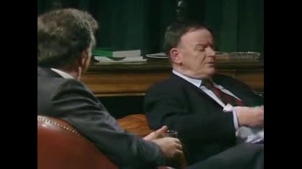 S1e4 Yes Minister - Big brother
