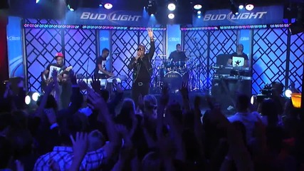 Taio Cruz Performs - Dynamite (високо качество)