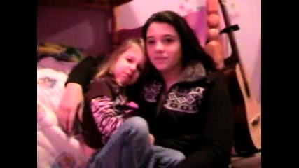 3 Year old crying over Justin Bieber