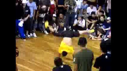 Jap Bboy vs Spee - D @ bboy summit