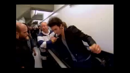Jonas Brothers Living The Dream 2 - World Tour 