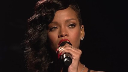Rihanna - Stay - Saturday Night Live 2012