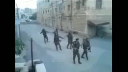 Танцуващи войници в Израел 