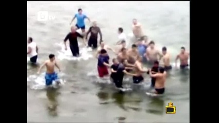 Момчето си го хвана