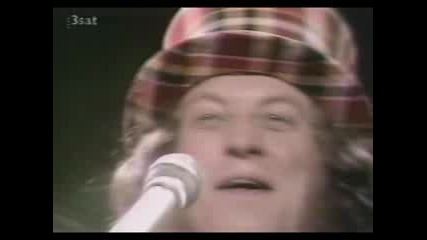 Slade - Cum On Feel The Noize