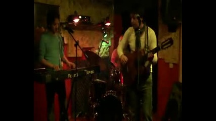 Искрен Пецов и Латинопартизани- 25-2-2011