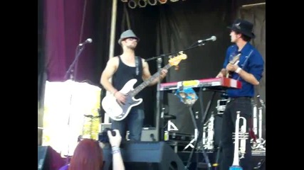 Jackson Rathbone in 100 Monkeys at Bite of Lv 2011 6