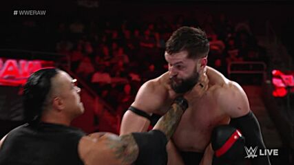 The Damian is unleashed on Finn Bálor: Raw, March 7, 2022