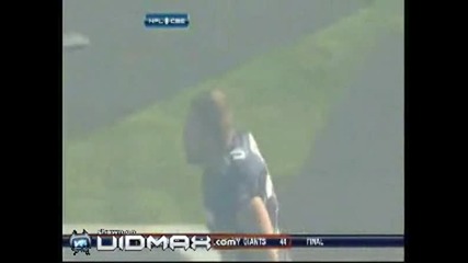 Тъп Американец Смях 