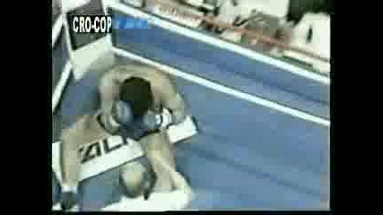 Mirko Cro Cop Страхотен Нокаут Vs Amada