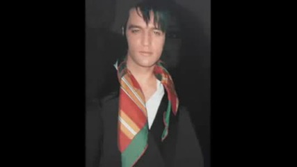 Elvis - She Thinks I Still Care