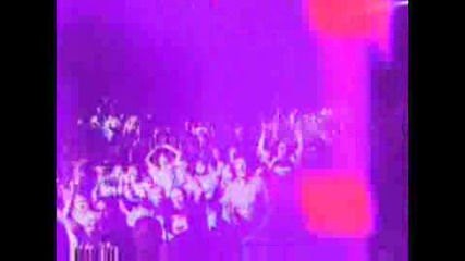 Def Leppard - Cmon Cmon