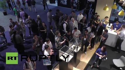 USA: Get first glimpse of the newest Oculus Rift VR