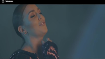 Oana Radu - Tu m-ai facut praf ( Official Video)