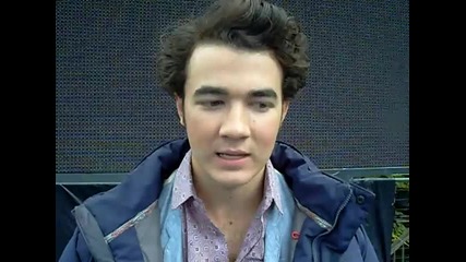 M - Kevin Jonas на снимачната площадка на Camp Rock 2 The Final Jam 