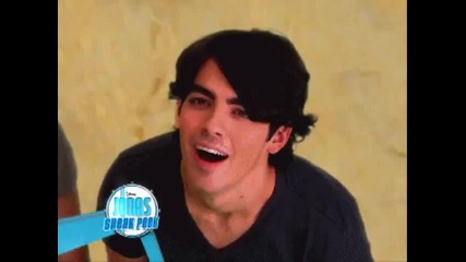 Joe Jonas is so Starstruck! 