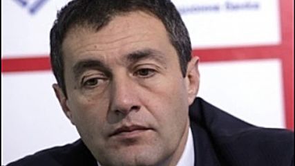 Нейков: Tърсим как да оправим базите не са от пари на данъкоплатеца