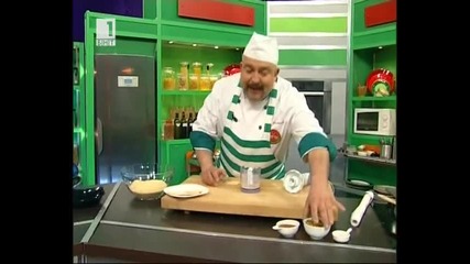 Ути Бъчваров готви сладък салам