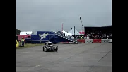 Terry Grant Does Some Tricks - Donny South
