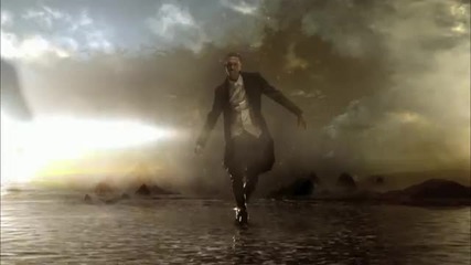 Chris Brown - She Ain't You