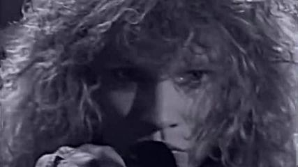 Bon Jovi - Livin' On A Prayer / Превод