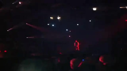 Enrique Iglesias Ft. Juan Luis Guerra-cuando Me Enamoro Live 2011