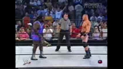 Brok Lesnar sreshtu Mark Henri Razbivane 2002