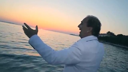 Mladen Grdovic Ft. Grupa Romantic - Tu Se Nosi Bila Boja (official Video - Split 2013)