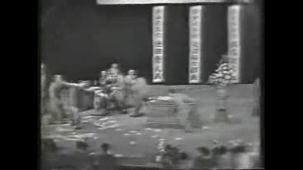 Побой В Тв Шоу През 1960 Год.