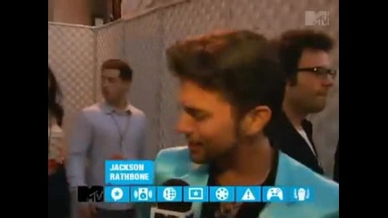 Jackson Rathbone Hasnt Seen The Last Airbender In 3 - D Yet 