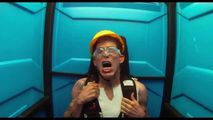 Луди Изпълнения - Jackass - 3d Trailer 2010...