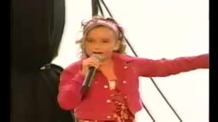 9 годишно момиче с талант в America s Got Talent 
