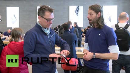 Germany: Apple Watch drags dozens to store despite not being on sale