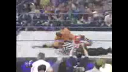 Wwf - Undertaker Прецаква The Rock