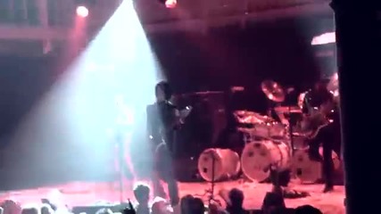 Prince and 3rdeyegirl - Let's go crazy (live at Paradiso august 2013)