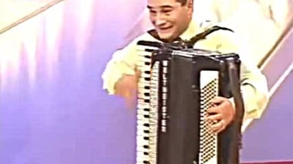 Bulgarian Folk Accordion - Stefan Georgiev - Live - Horo Music