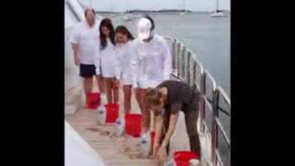 Thalia - Предизвикателство на ледената кофа!
