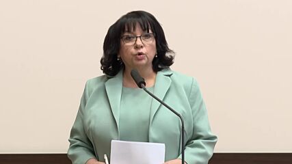 Заплатите в бюджетния сектор ще бъдат индексирани с 5%