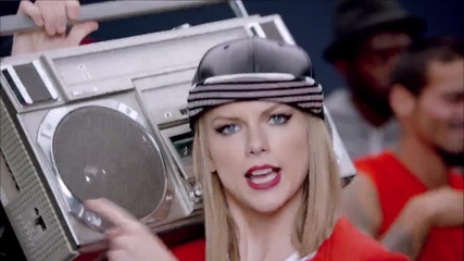 Премиера / 2014 / Taylor Swift - Shake It Off ( Официално Видео ) + Превод