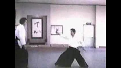 Steven Seagal - Демонстрация На Бойните Си Умения В Айкидото