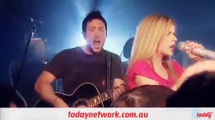 Avril Lavigne - Smile @2dayfm World Famous Rooftop