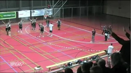 Epic Buzzer Beater - Amazing Basketball Shot